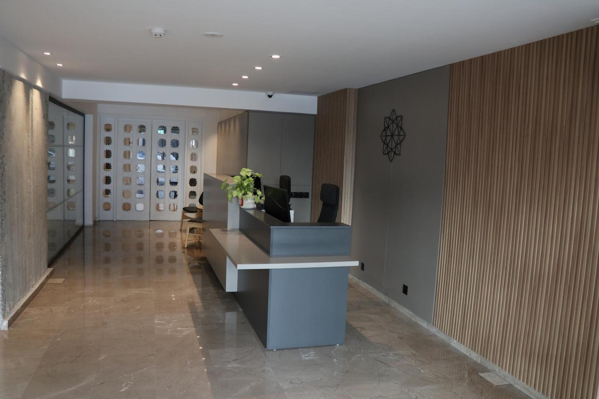 Sunflower Hotel Apartments Larnaca Extérieur photo